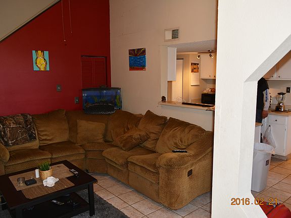 3rd image of 12165 Armenia Gables Cir