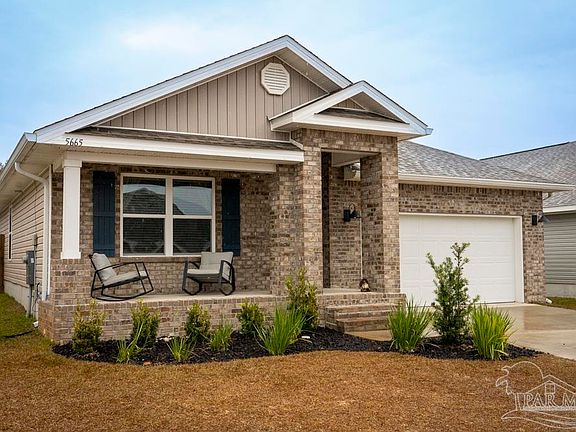 2nd image of 5665 Guinevere Ln
