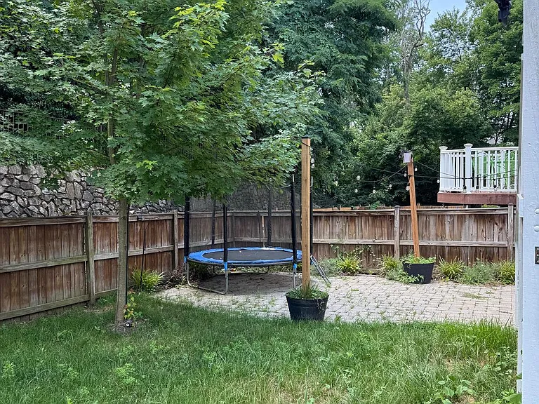 7689 Graysons Mill Ln — Photo 10