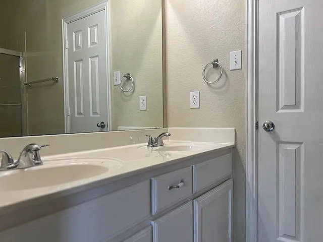 2012 Hopkins Dr — Photo 31