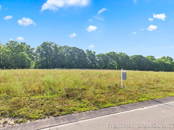 5086 Hickory Pointe Woods SE, Ada, MI 49301