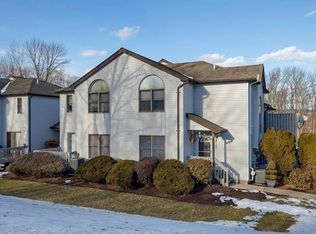 22 Rosa Ct, Monroe, NY 10950