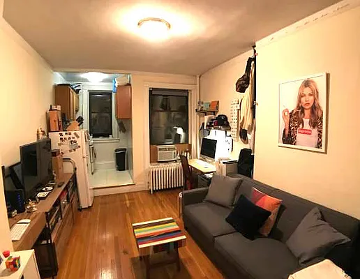 Rented by Meraki Realty LLC | media 8