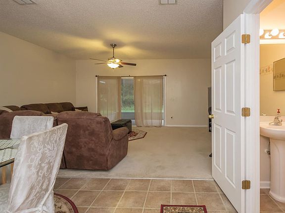 8659 Ribbon Falls Ln-9