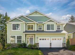 3704 SE Chesterton Dr, Port Orchard, WA 98366