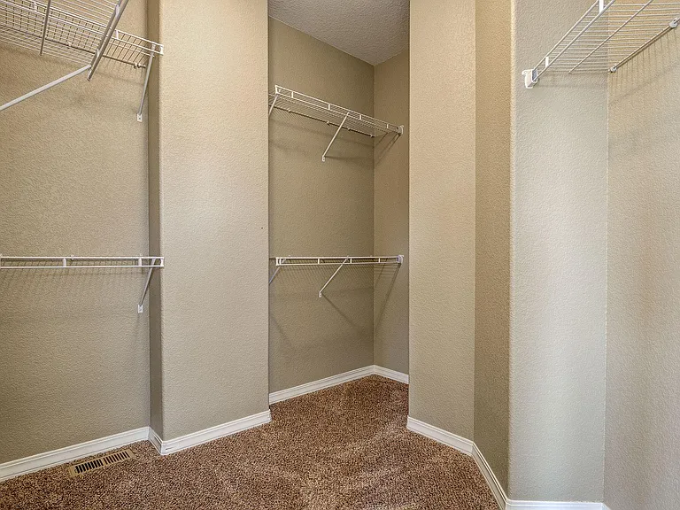 884 Black Arrow Dr — Photo 12