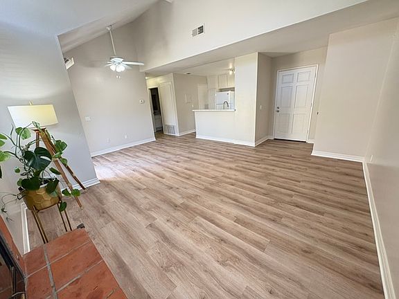 2nd image of 2920 Luciernaga St #2