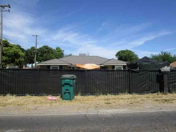 7998 Walnut Ave, Winton, CA 95388