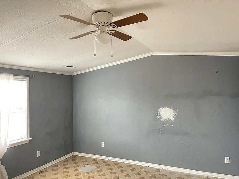 417 Lenora Dr — Photo 11