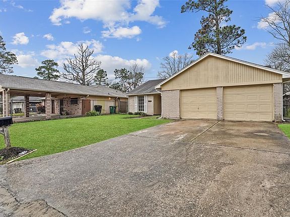 2nd image of 9815 Kerry Glen Ln