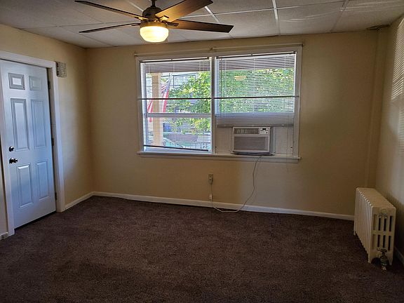 2nd image of 143 S Hyde Park Ave Floor 1