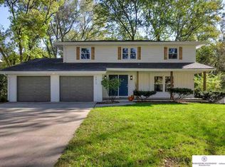 3429 S 104th St, Omaha, NE 68124