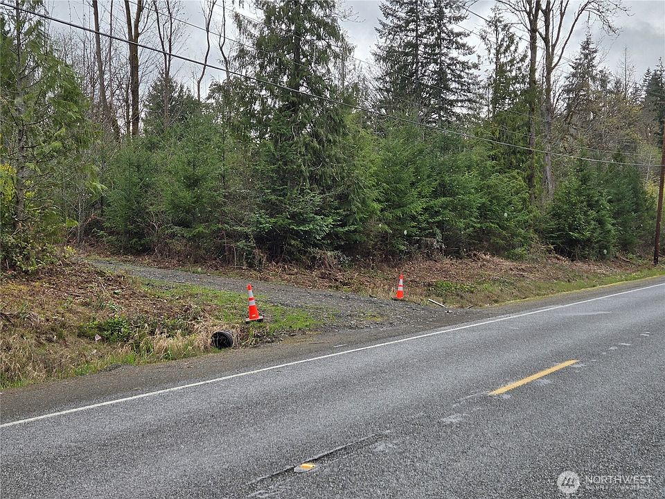 1st image of 1801 E Crestview Drive