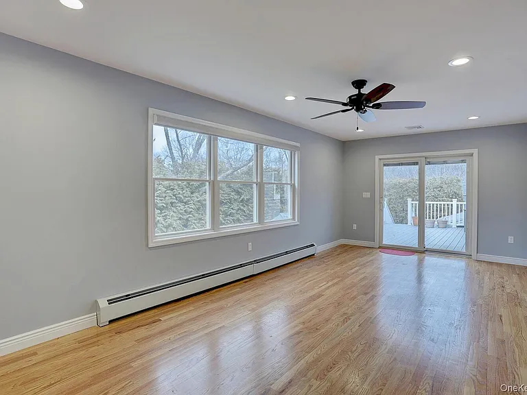 6 Hemlock Ln — Photo 15