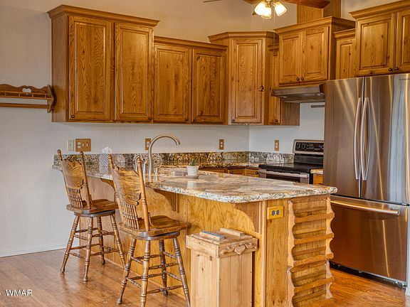4th image of 1065 Gold Hill Dr
