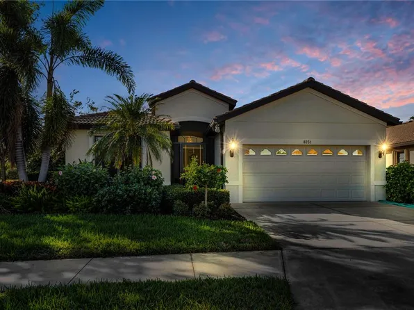8231 Stirling Falls Cir, Sarasota, FL 34243