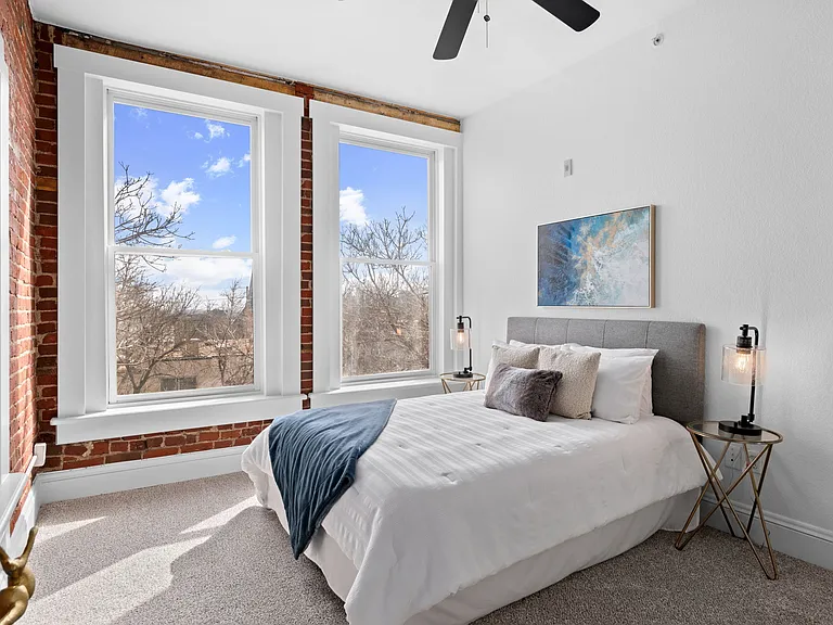3211 N Zuni St #7 — Photo 17