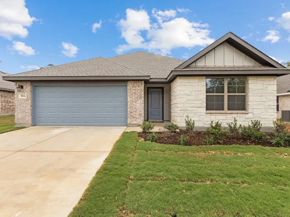 3855 Rose Hill Ct, Denison, TX 75020