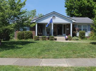 3329 Crown Crest Rd, Lexington, KY 40517