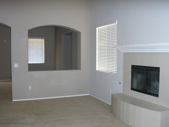 3rd image of 11546 Mesa Linda St