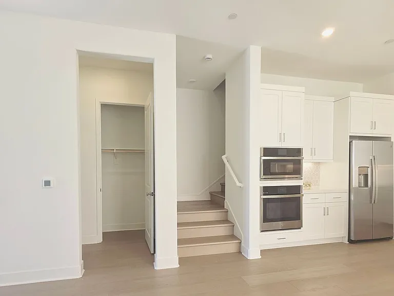 625 Gadwall — Photo 10