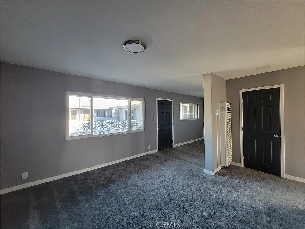 2 bed, 750 sqft, $1,995 — Photo 1
