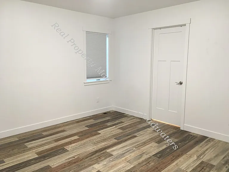 214 Sandpiper Dr — Photo 6
