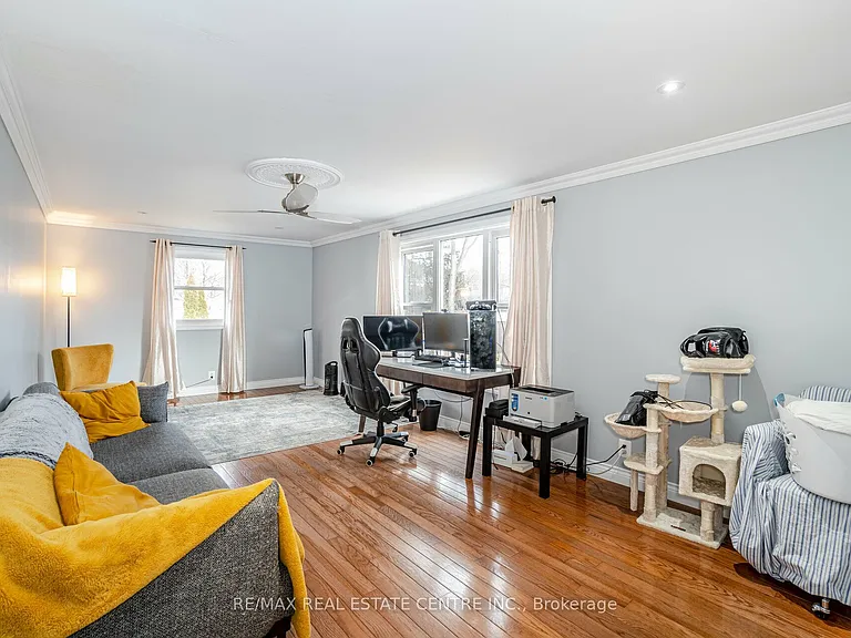 1904 Balsam Ave — Photo 15