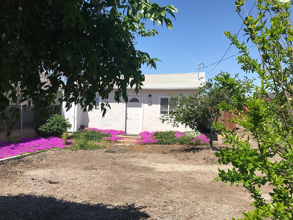 2nd image of 2657 Balboa St