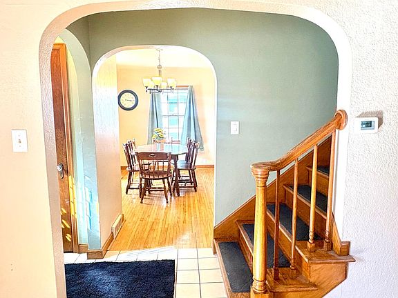 5th image of 608 N 6th St