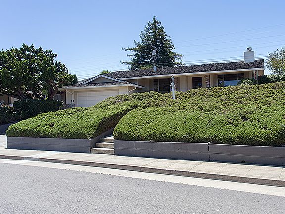 2nd image of 919 W Hillsdale Blvd