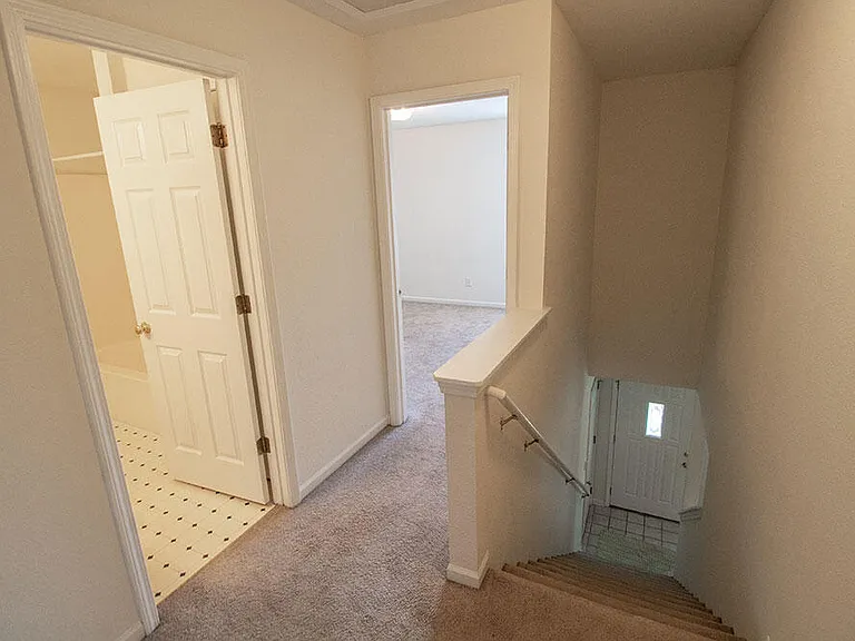 5200 Tessa Way — Photo 14