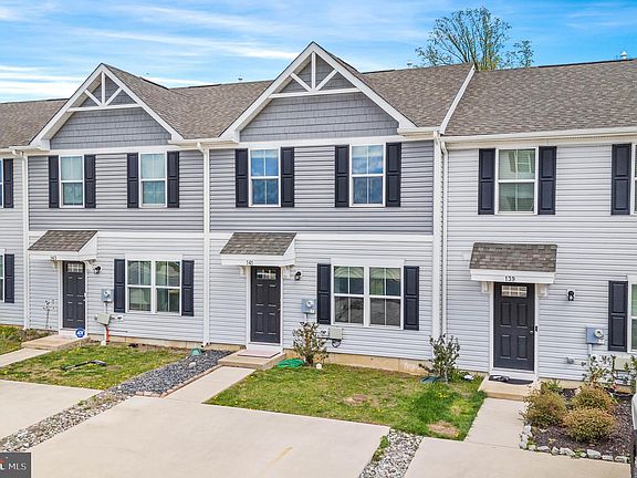 2nd image of 141 Wye Oak Dr