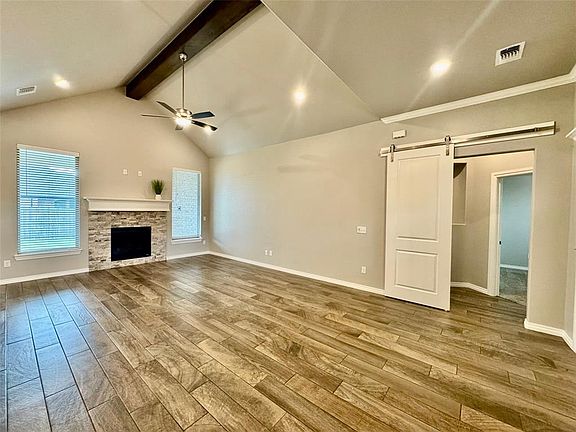 5th image of 1620 NE 33rd Ter