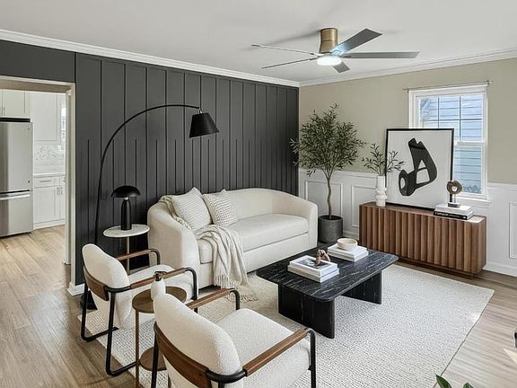 2nd image of 705 2nd St