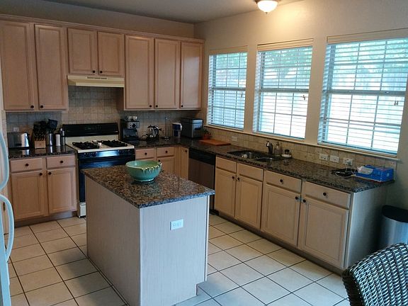 5th image of 12353 Donovan Cir