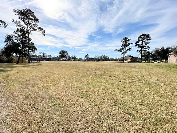 3rd image of 1600 Cottage Ln