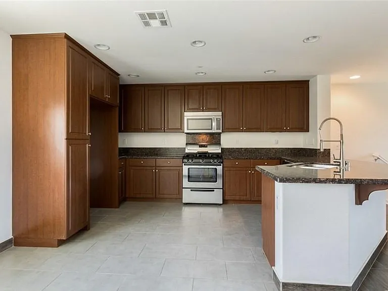 8017 Yeager St — Photo 3