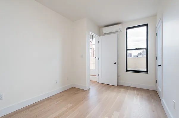 Rented by Weinstein Realty Group | media 25