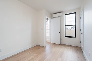 Rented by Weinstein Realty Group