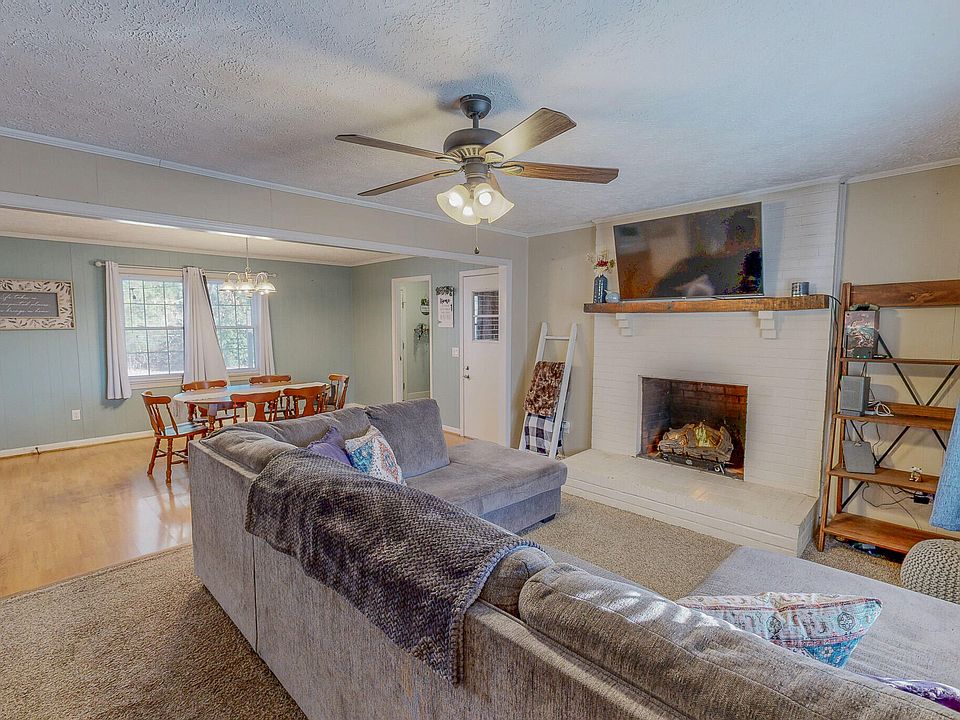 54 Hillcrest Ave, Roxboro, NC 27573 | Zillow