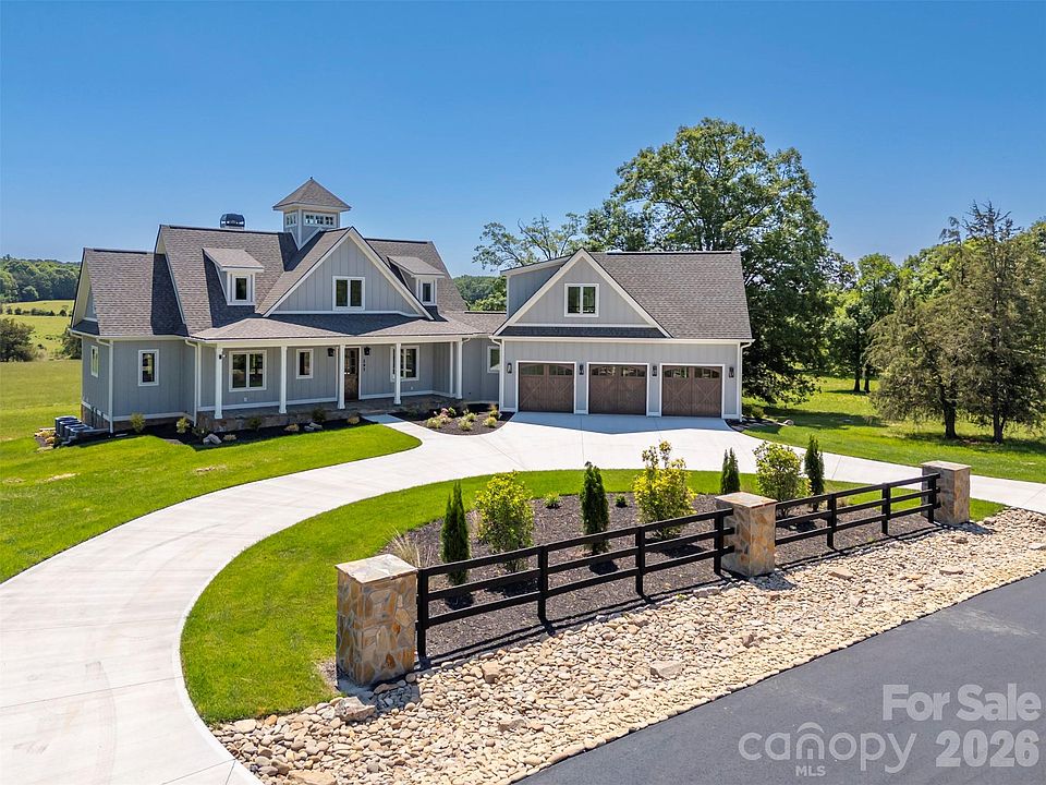 1st image of 297 Mountain Meadows Ln #7