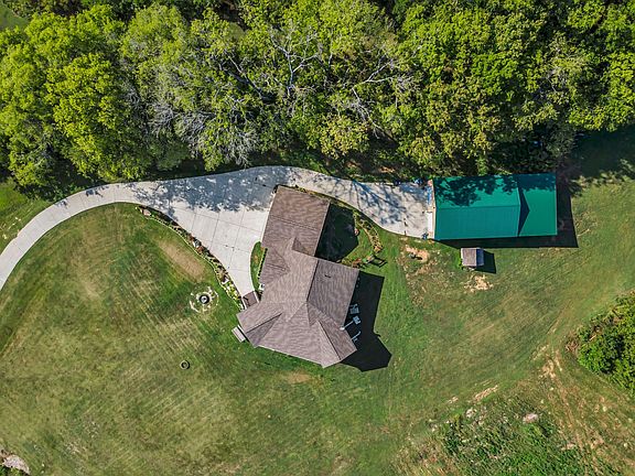 26th image of 2770 E Sheepneck Rd