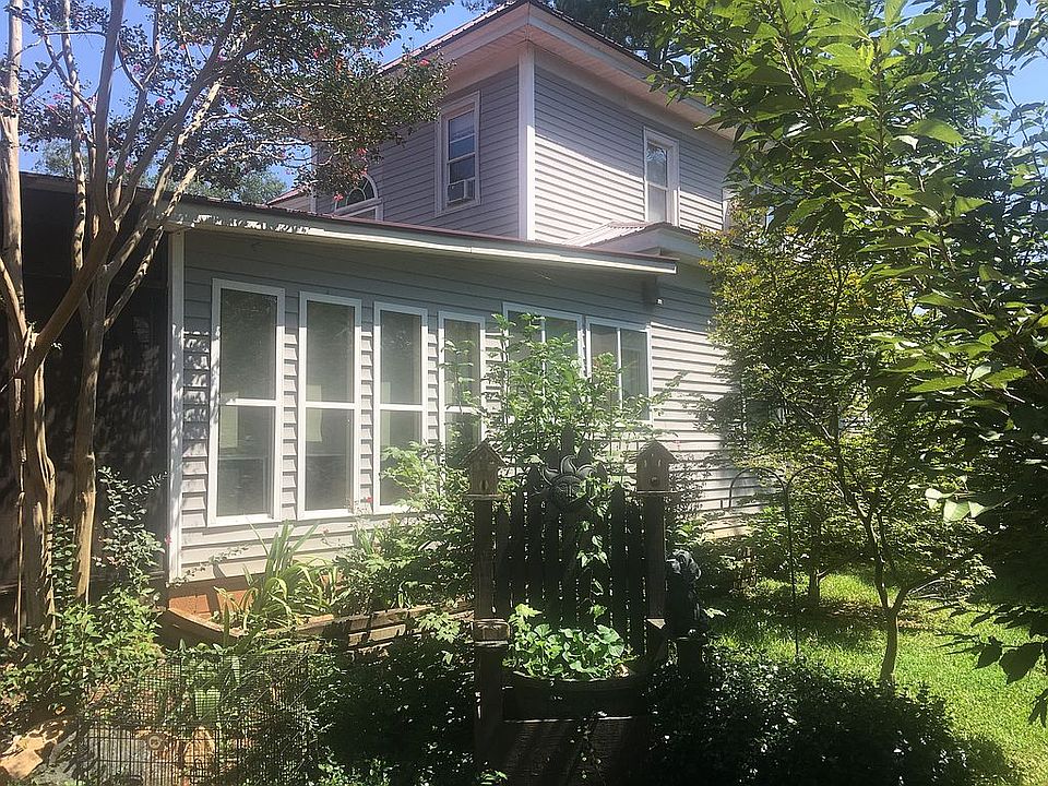 1st image of 103 W 4th St