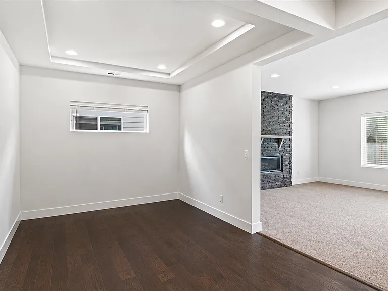 3720 194th Pl SE — Photo 5