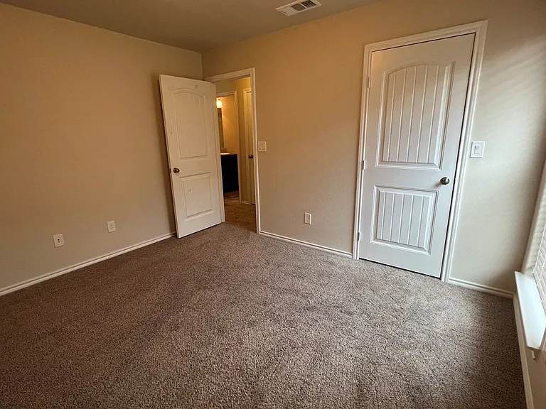 1704 Rattler Ln — Photo 15