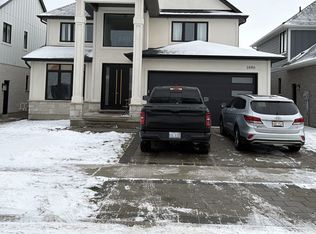 1886 Trailsway Dr, London, ON N6K0K7