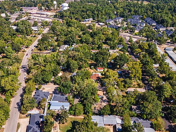 2nd image of 3002 Sam Houston Ave
