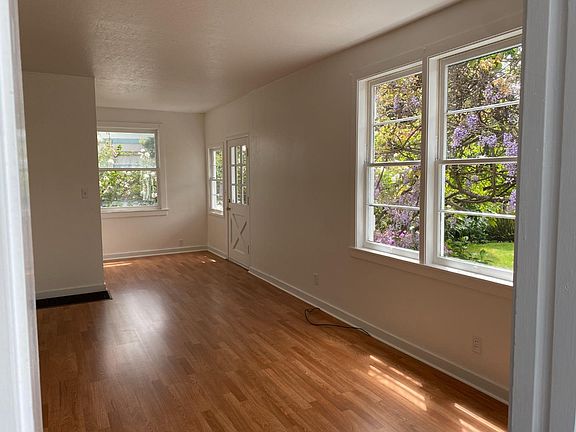 5th image of 745 Kelly Ave