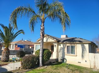 316 E Fairview Rd, Bakersfield, CA 93307